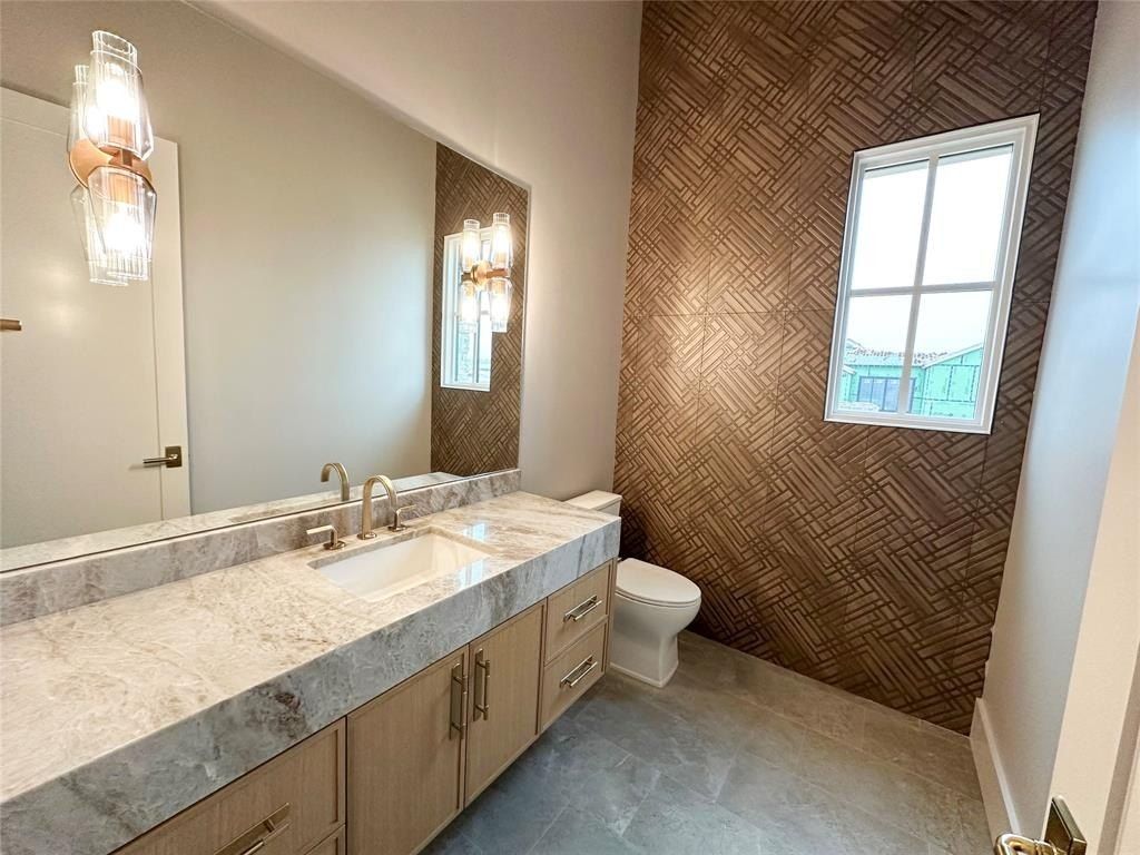 48 Cardona Drive. Westlake, TX 76262