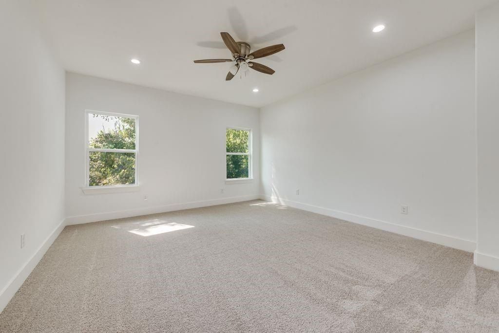 2346 Scott Street. Dallas, TX 75215