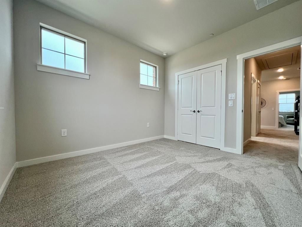 4603 Hawks Trail. Oak Point, TX 75068