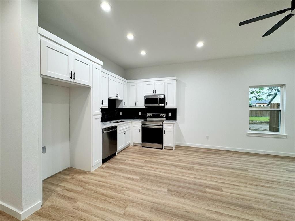 2910 Bourland Street. Greenville, TX 75401