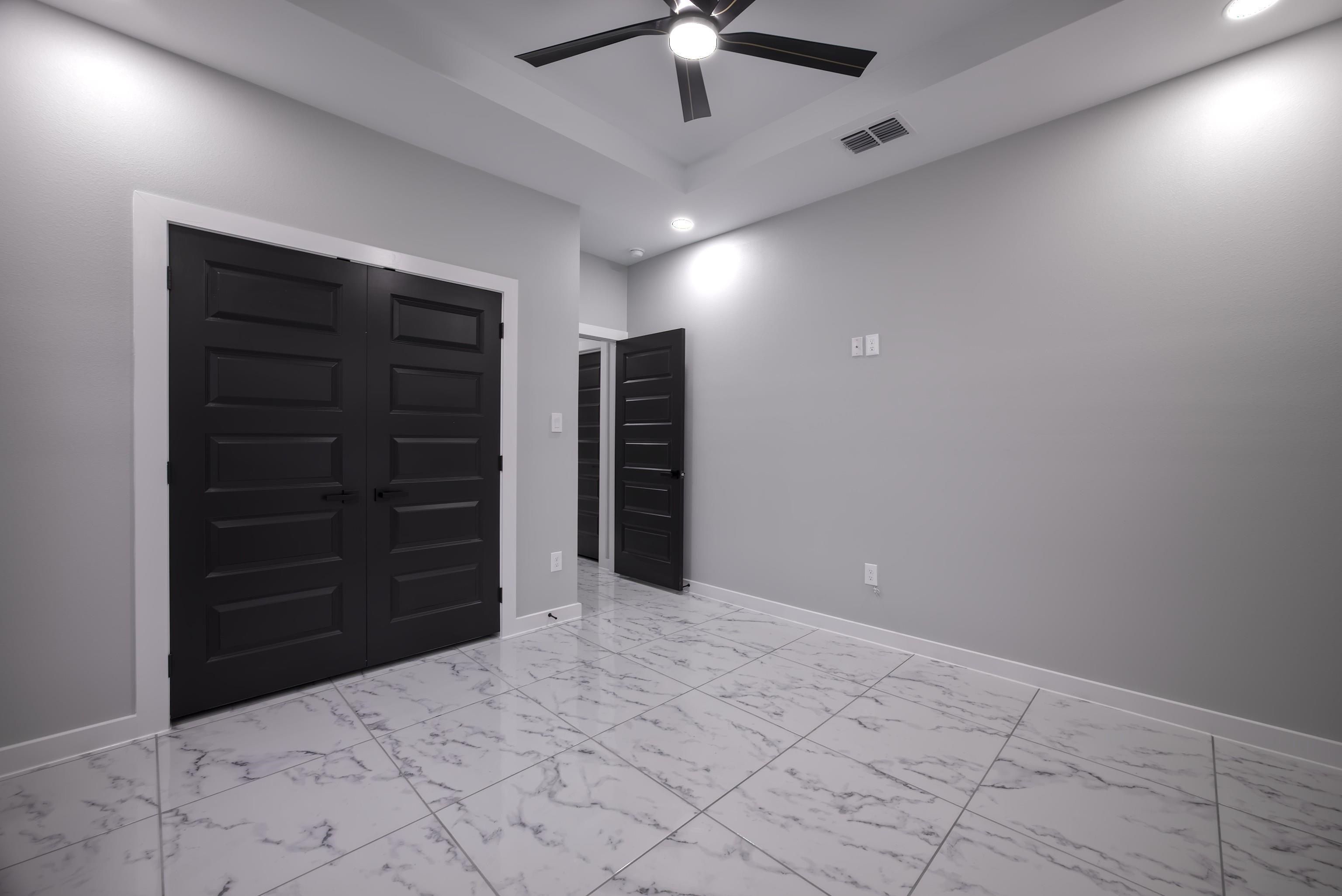 2918 Coventry Dr. Laredo, TX 78046