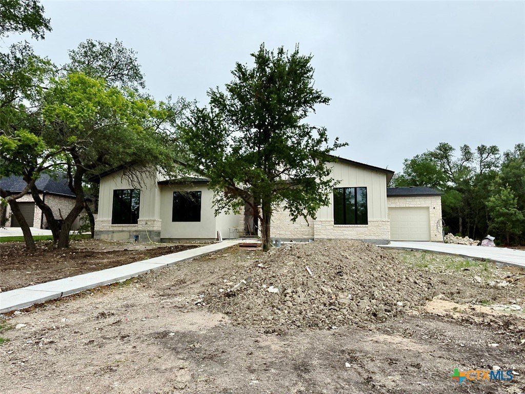 6916 Castlerock Drive. Temple, TX 76502