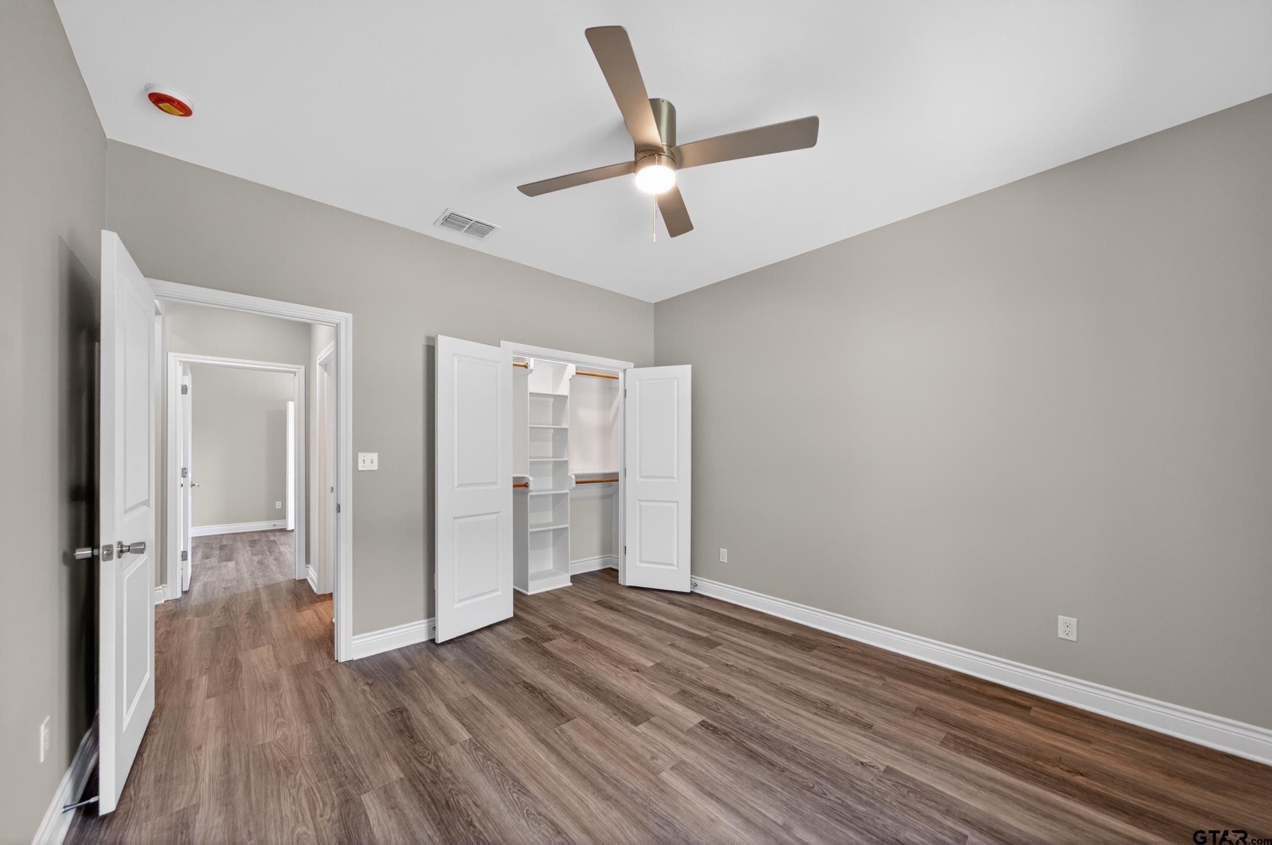 105 W Teal Drive. Troup, TX 75789