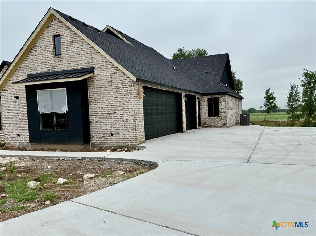2134 Iron Branch Road. Temple, TX 76502