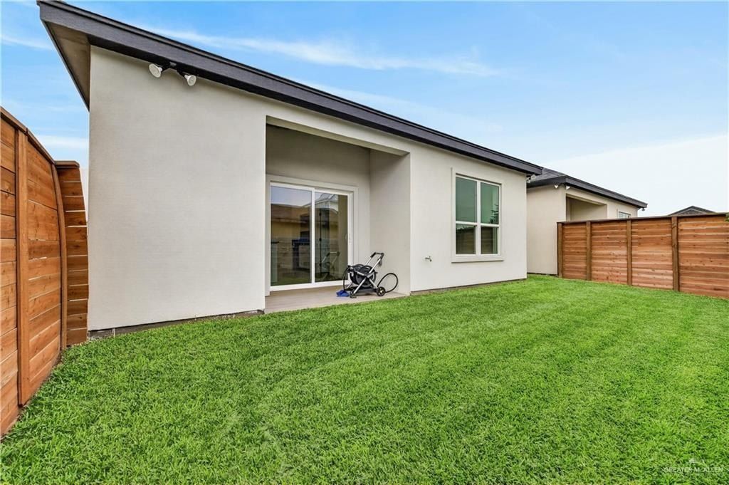 617 25Th Street. Mission, TX 78572