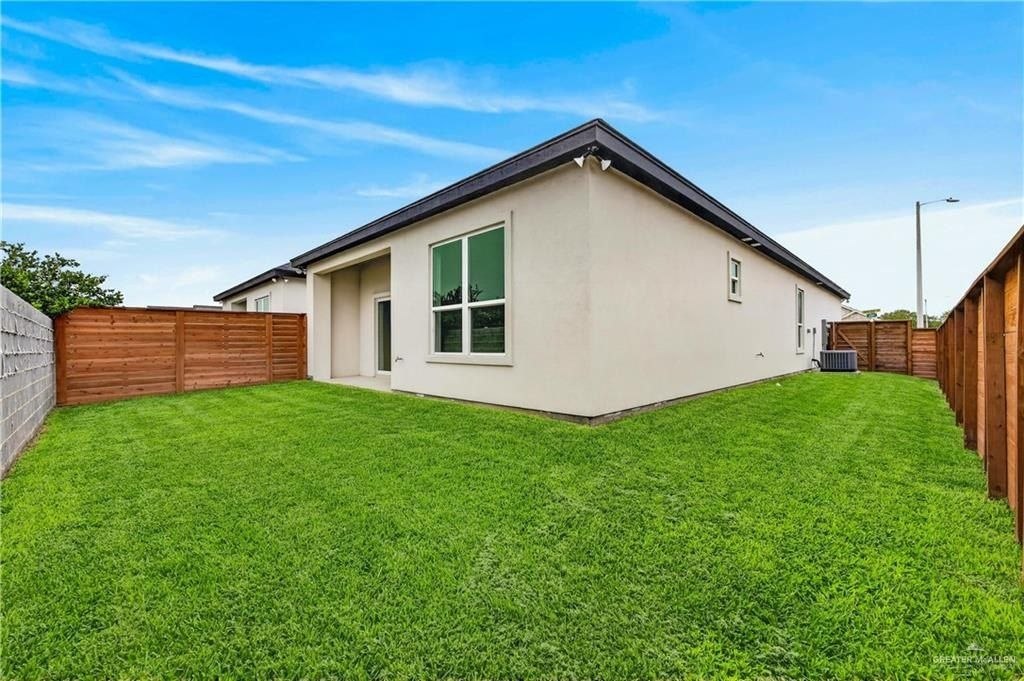 615 25Th Street. Mission, TX 78572
