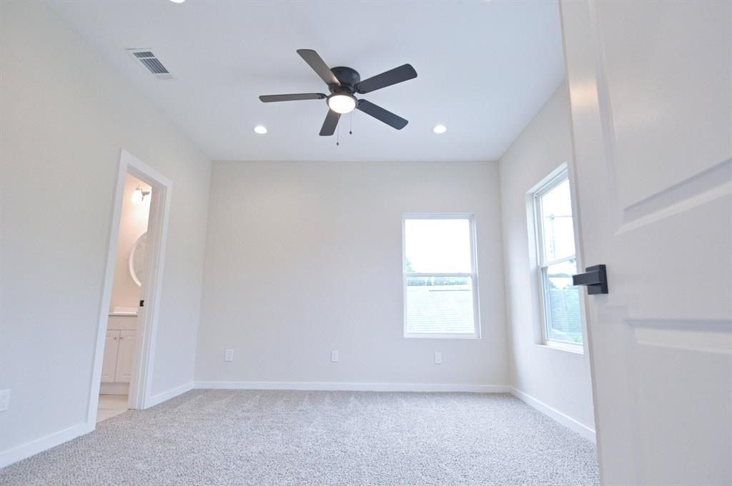3922 Penelope Street. Dallas, TX 75210