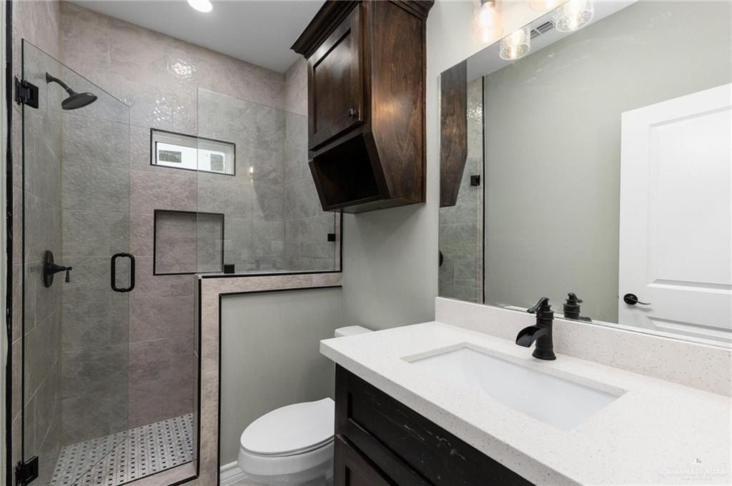 2320 Victoriano Street. Weslaco, TX 78596