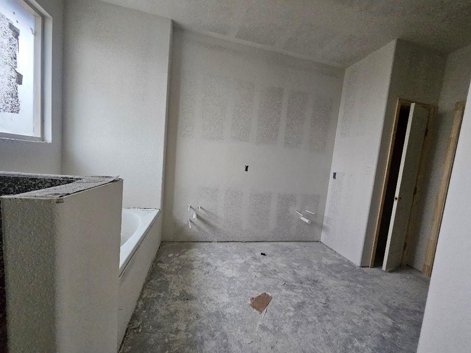 3007 Leopard Lane. Ennis, TX 75119