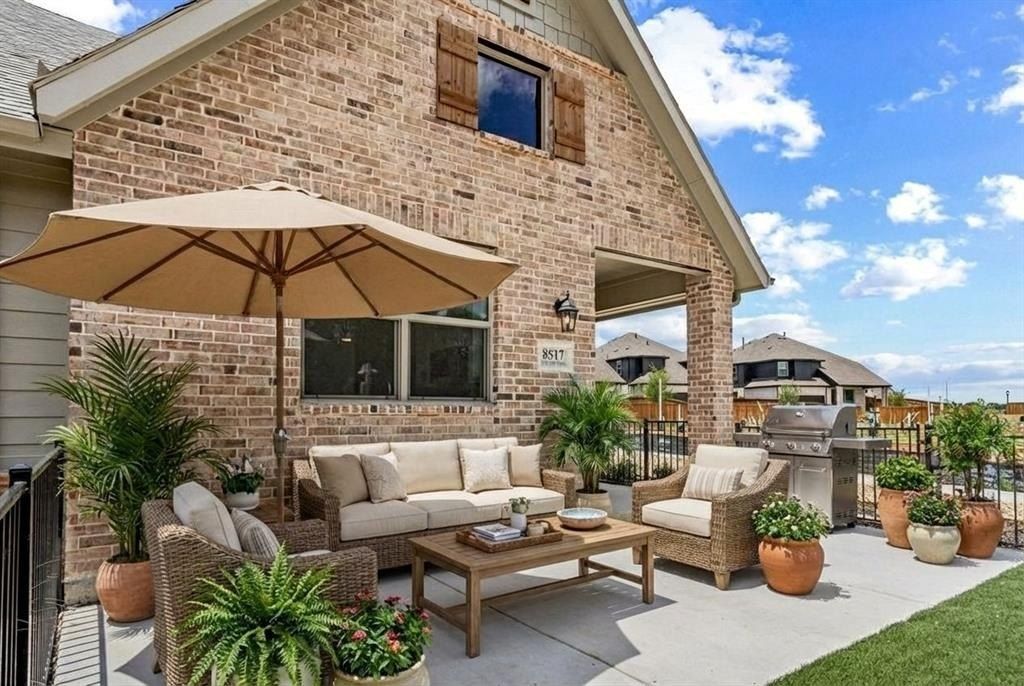 12831 Pine Ridge Trail. Rowlett, TX 75089