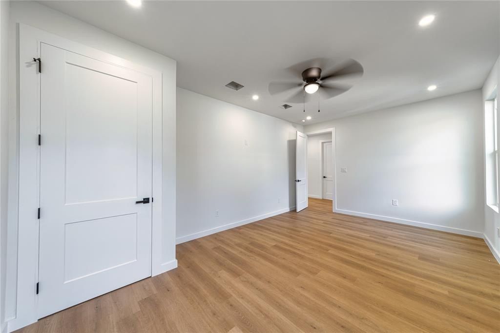 438 Bonnie View Road. Dallas, TX 75203