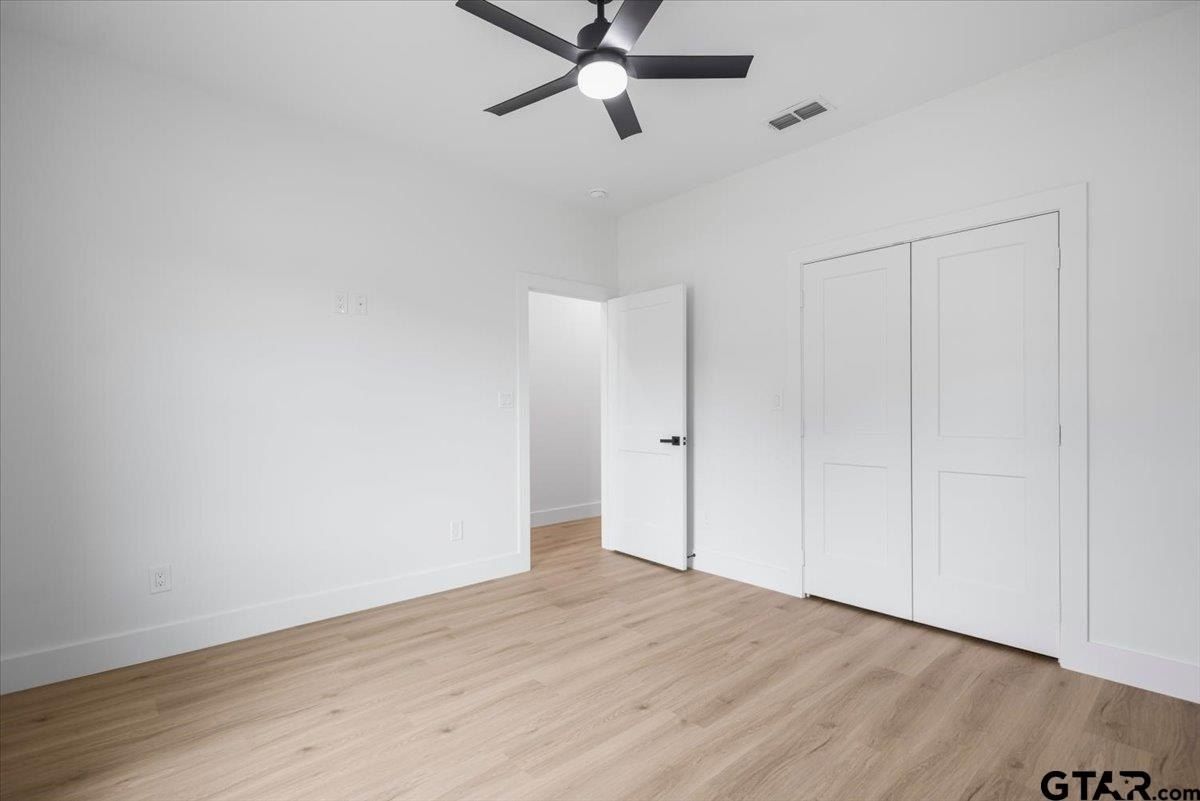 17249 Woodcrest Cir. Lindale, TX 75771