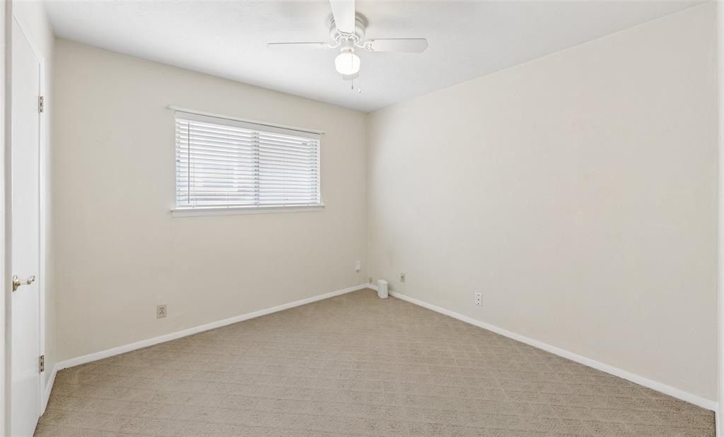 1607 Windlea Drive. Euless, TX 76040