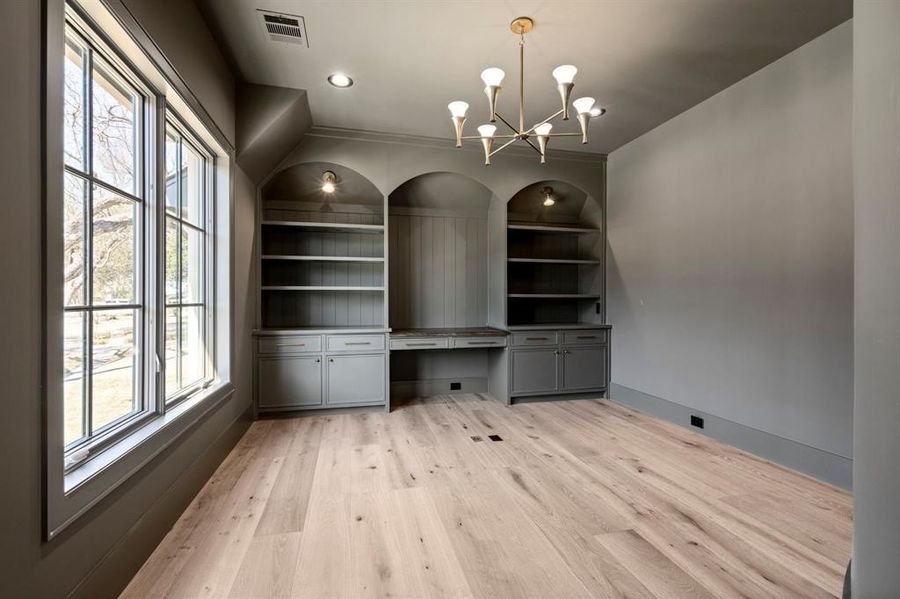 7159 Wildgrove Avenue. Dallas, TX 75214