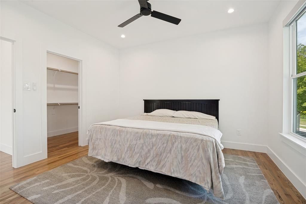 10226 Northlake Drive. Dallas, TX 75218