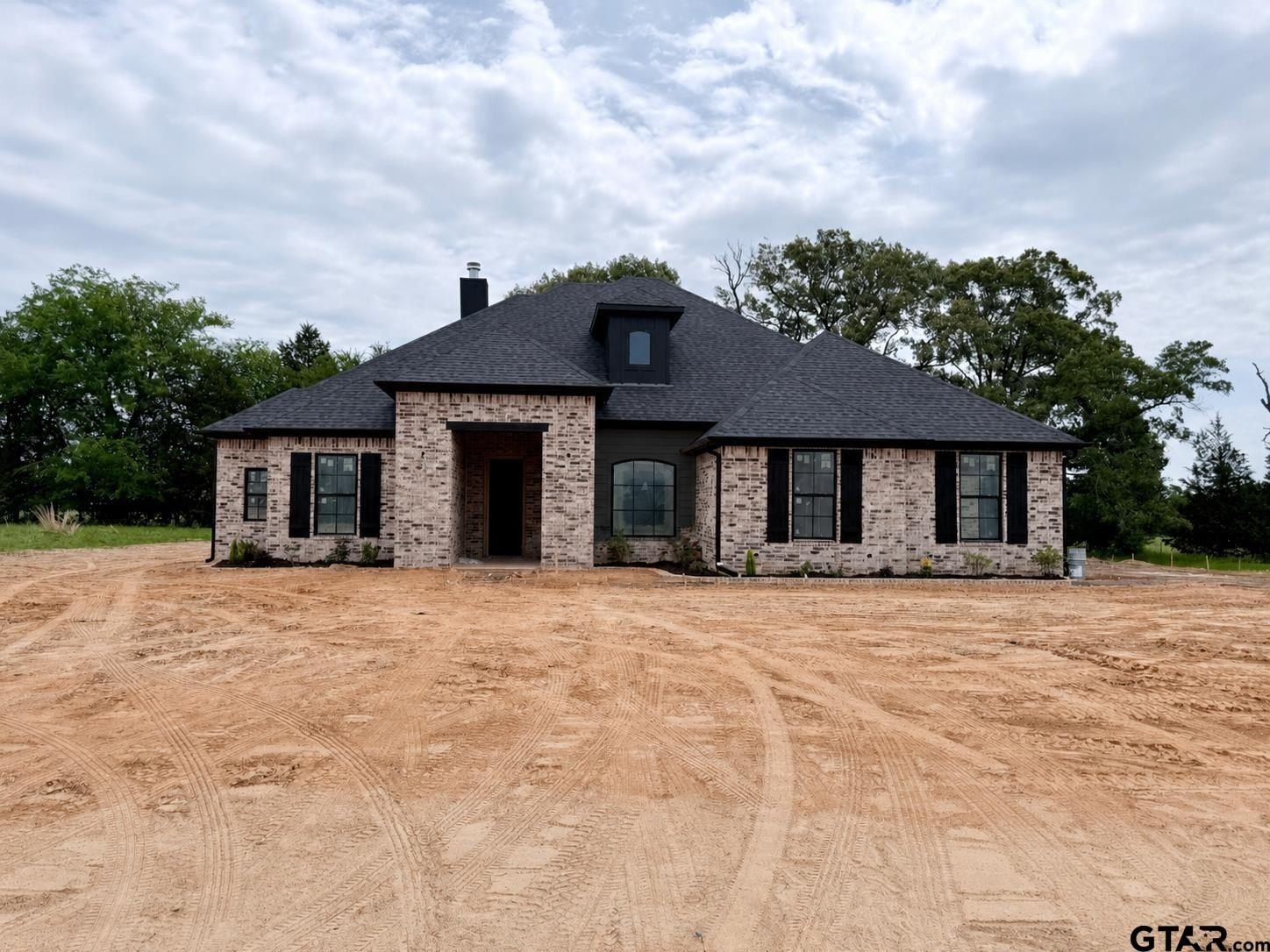 13836 Cedar Hill. Lindale, TX 75771