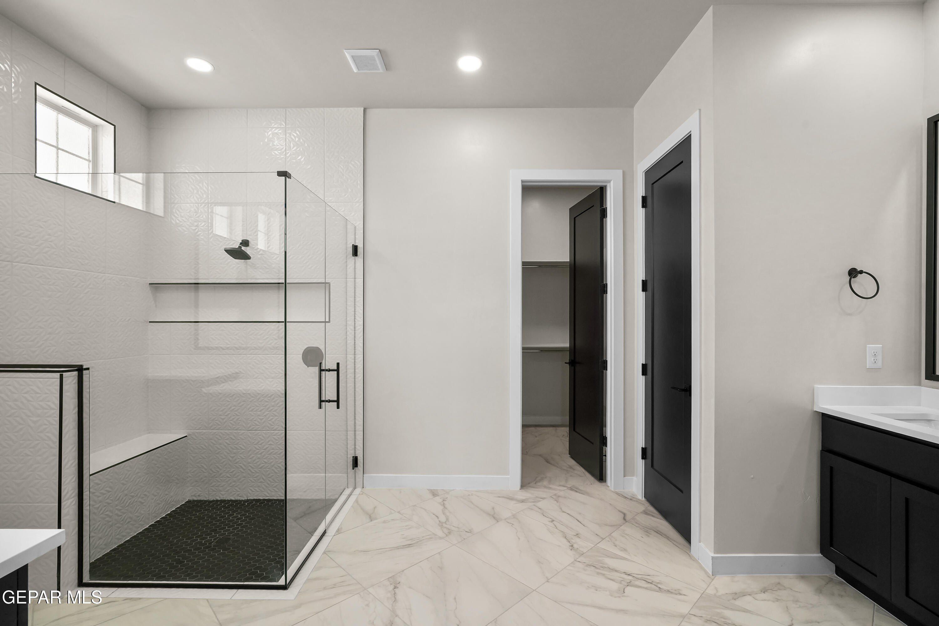 541 Basketflower Drive. Horizon City, TX 79928