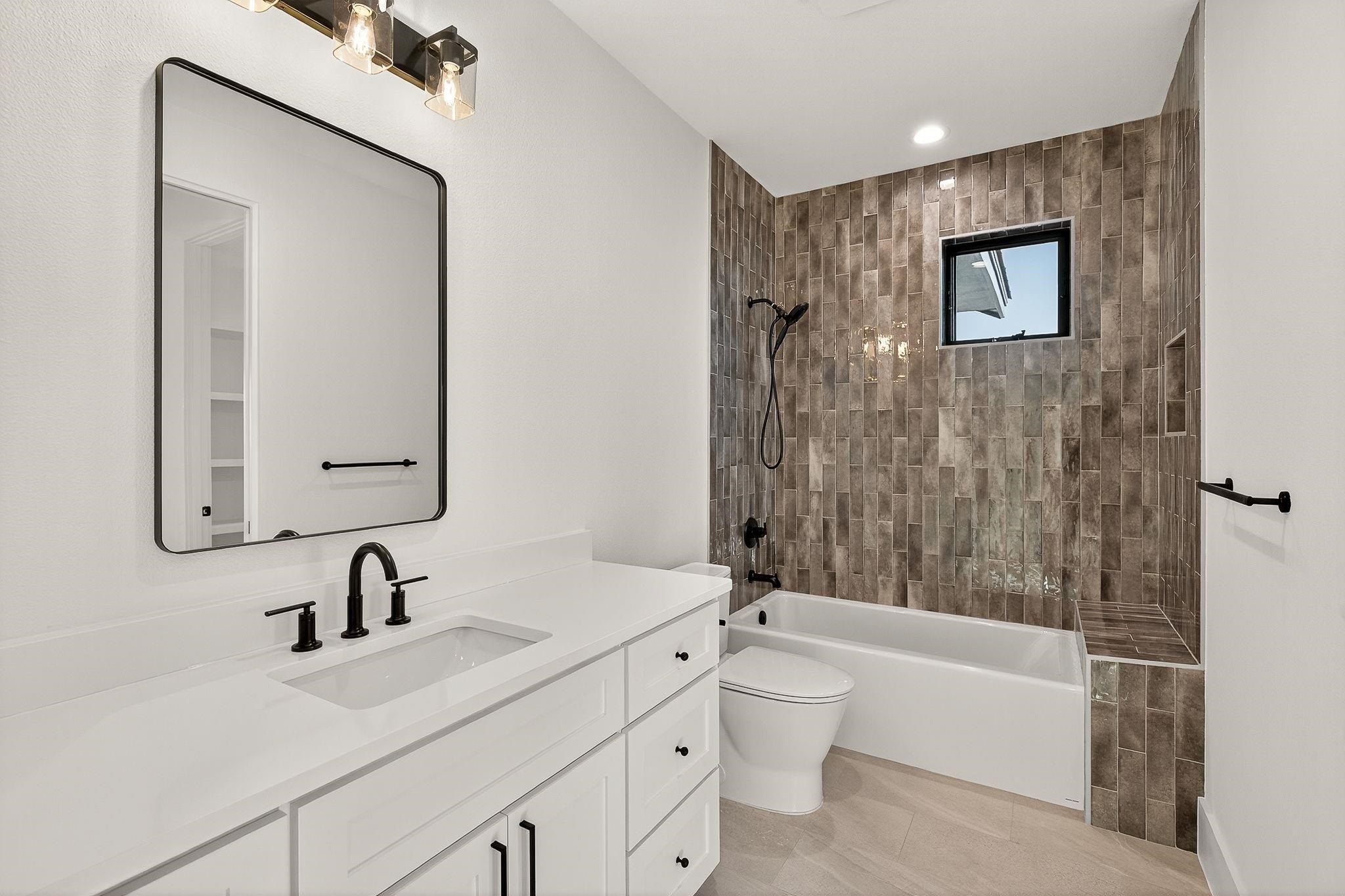 400 Emerald Way. Horseshoe Bay, TX 78657