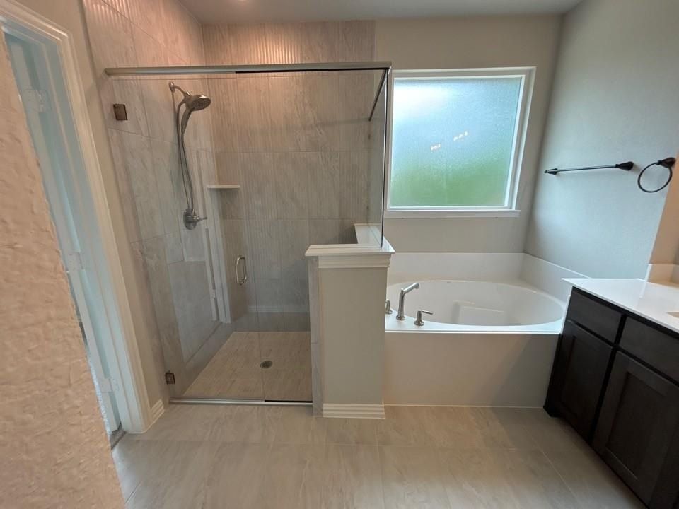 540 Park Side Drive. Weatherford, TX 76087