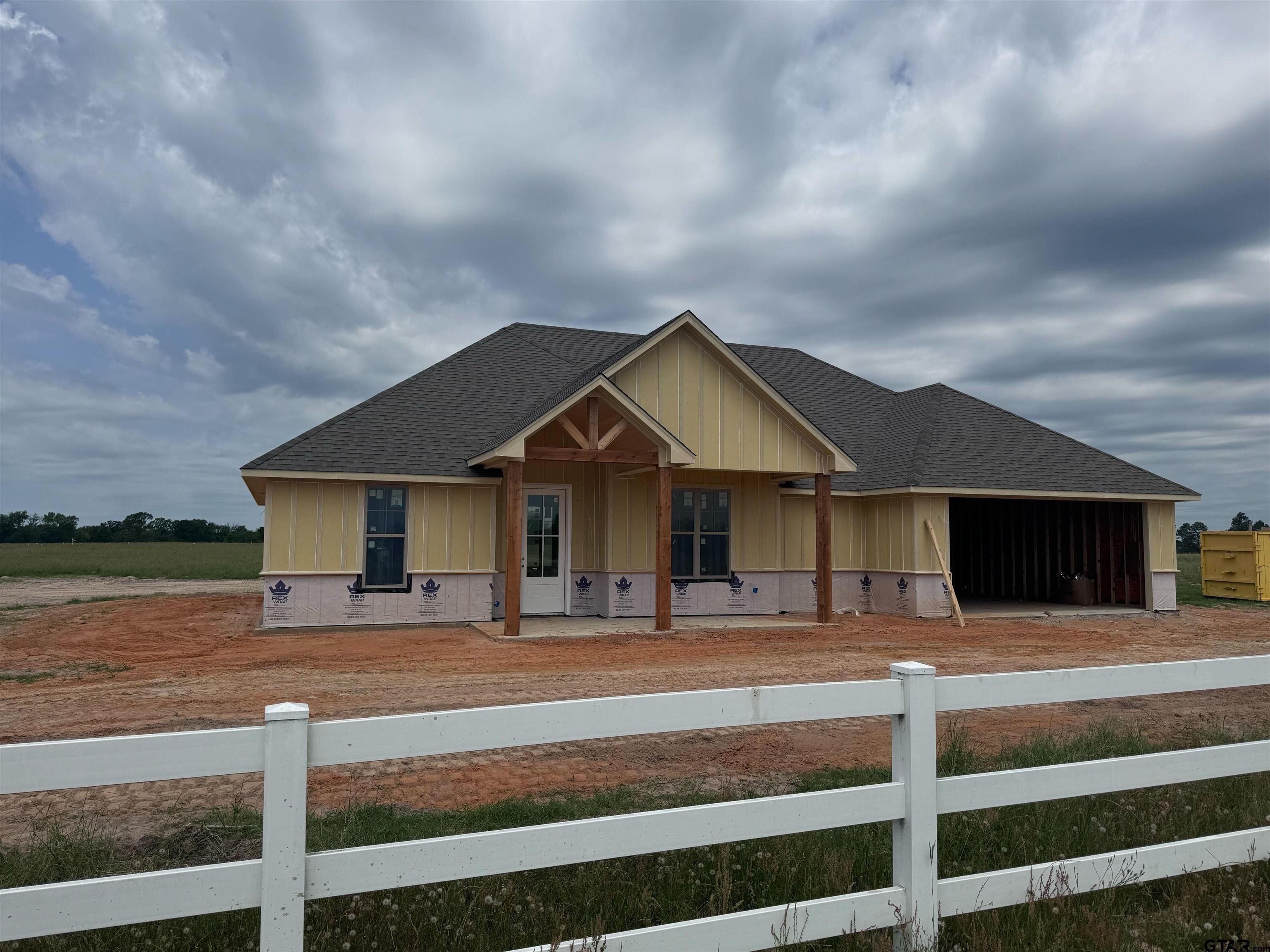 16301 County Road 441. Lindale, TX 75771