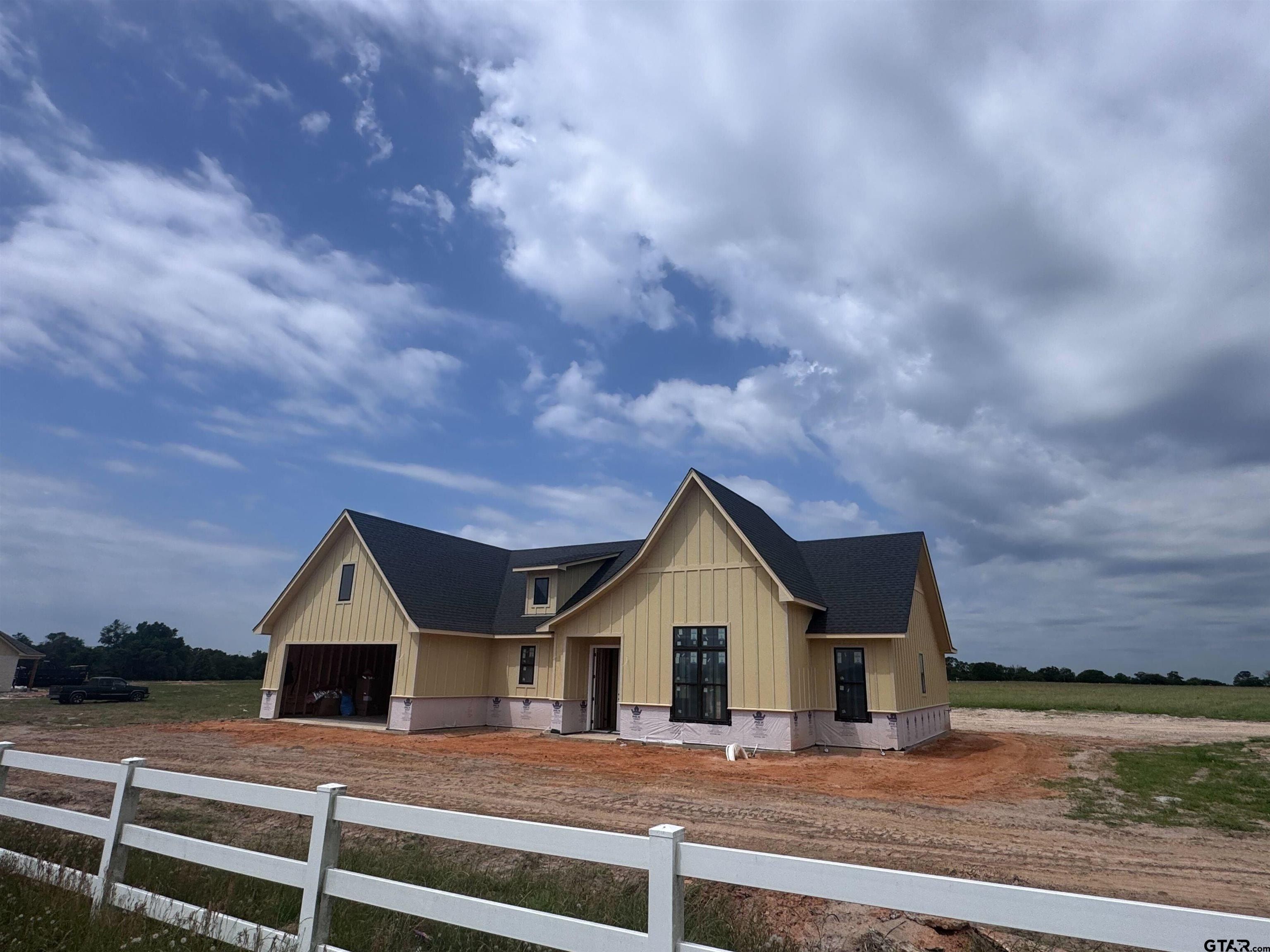 16321 County Road 441. Lindale, TX 75771