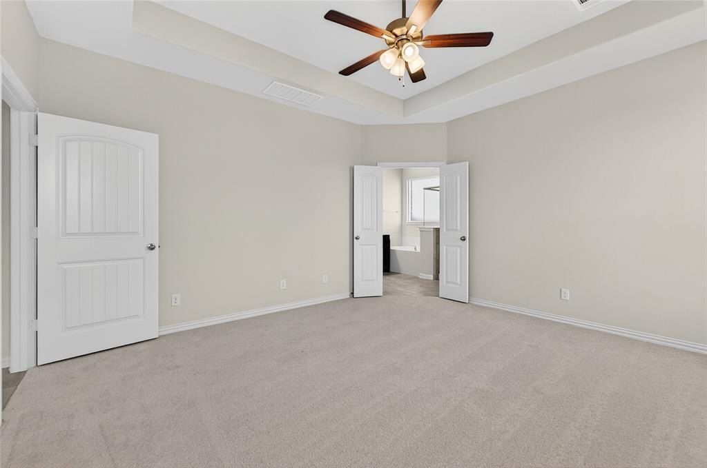 3517 Helena Street. Gainesville, TX 76240