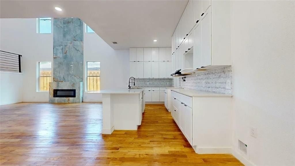 3418 Borger Street. Dallas, TX 75212