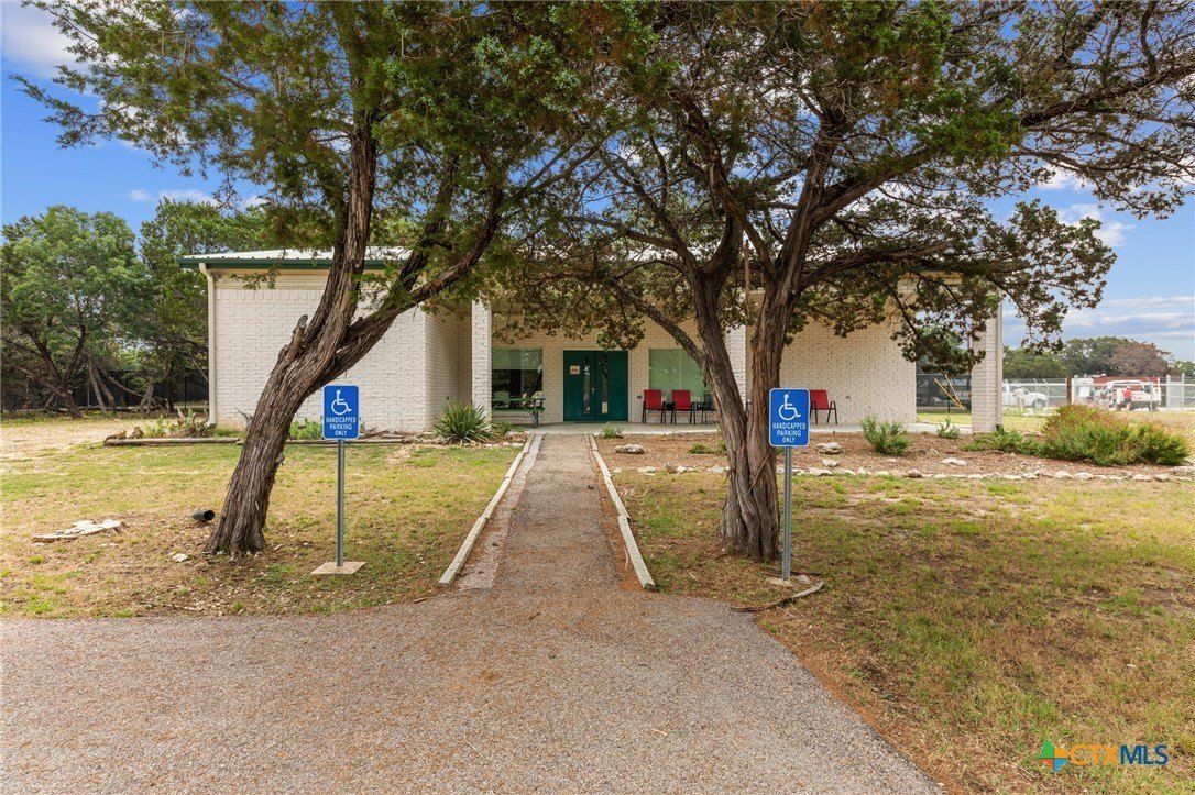 5140 Comanche Drive. Temple, TX 76502