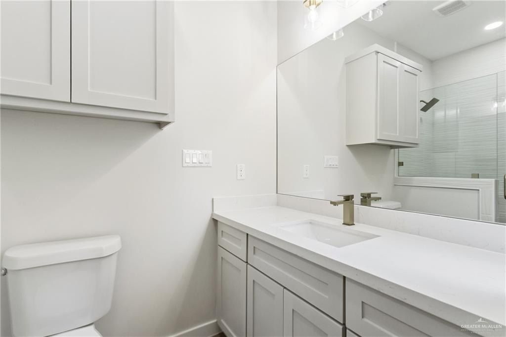 2907 Dhalia Drive. San Juan, TX 78589