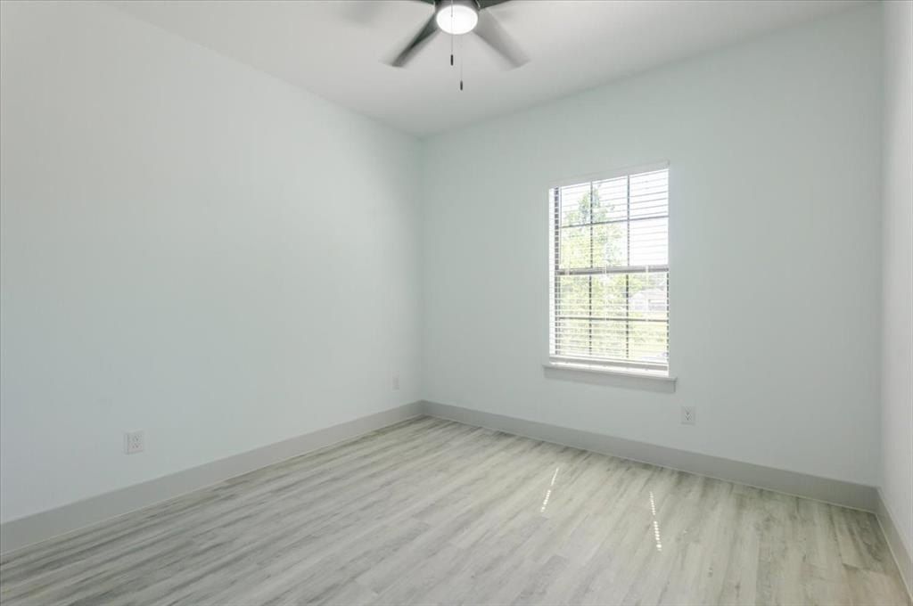 1001 Sw 1St Avenue. Mineral Wells, TX 76067