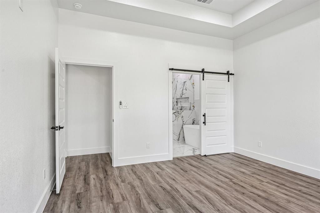 2504 Vaughn Boulevard. Fort Worth, TX 76105