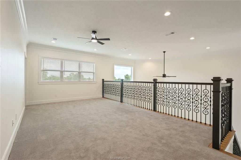 S Stonecrest Court. Bryan, TX 77808