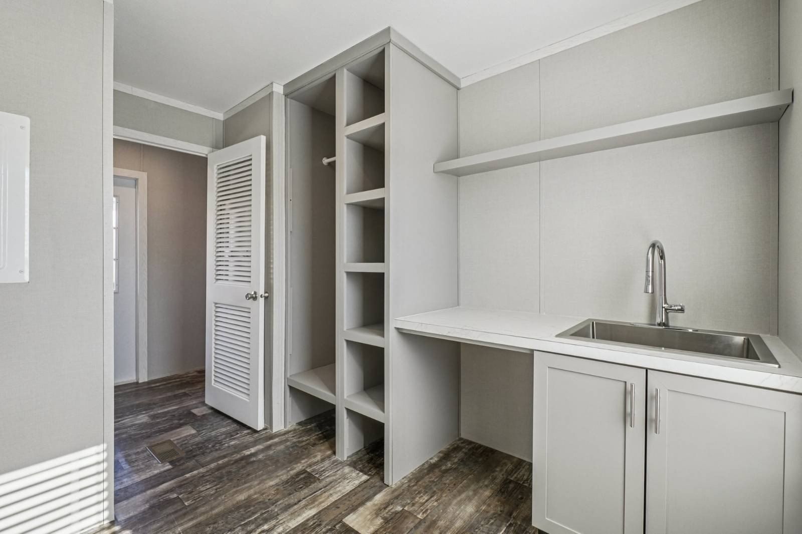 1602 American Drive. Cleburne, TX 76033