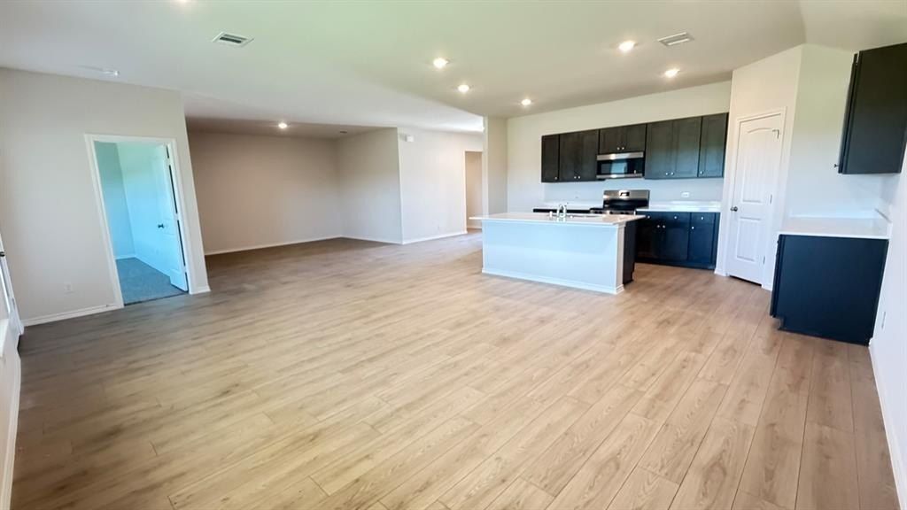 2007 Reveille Way. Terrell, TX 75160