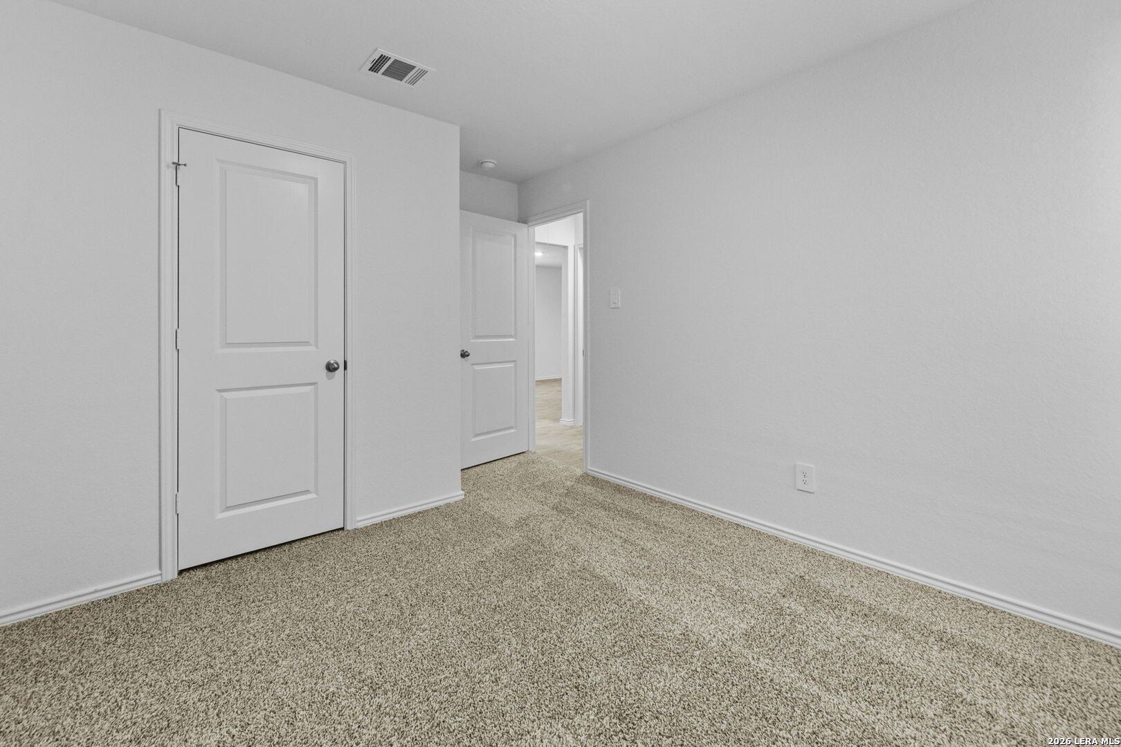 16071 Mahogany Way. Elmendorf, TX 78112
