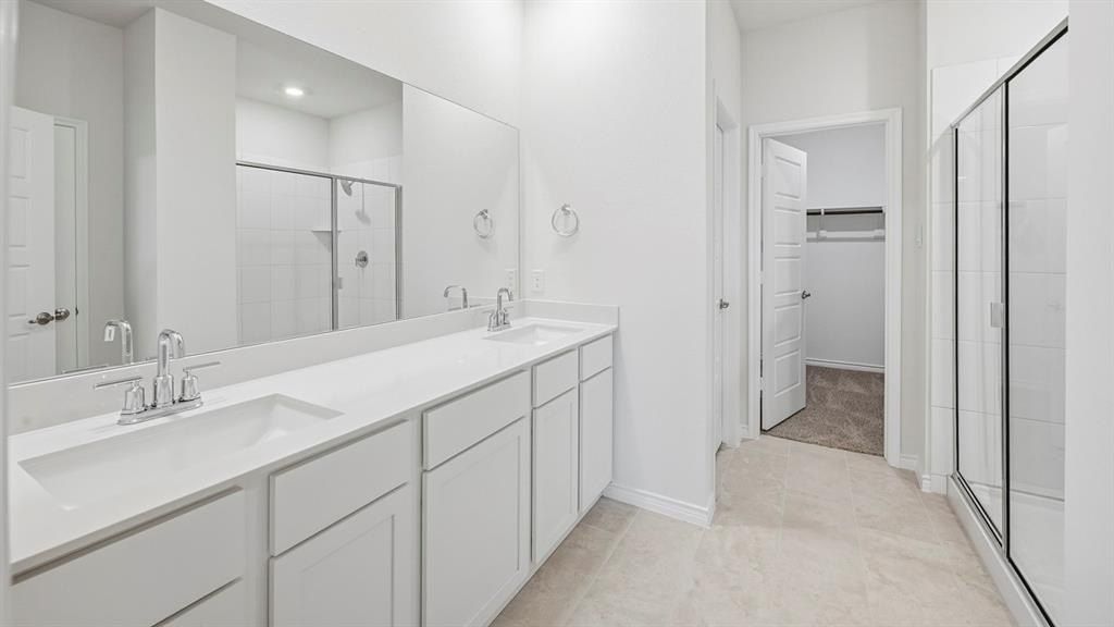 7090 Bison Creek Lane. Garland, TX 75043