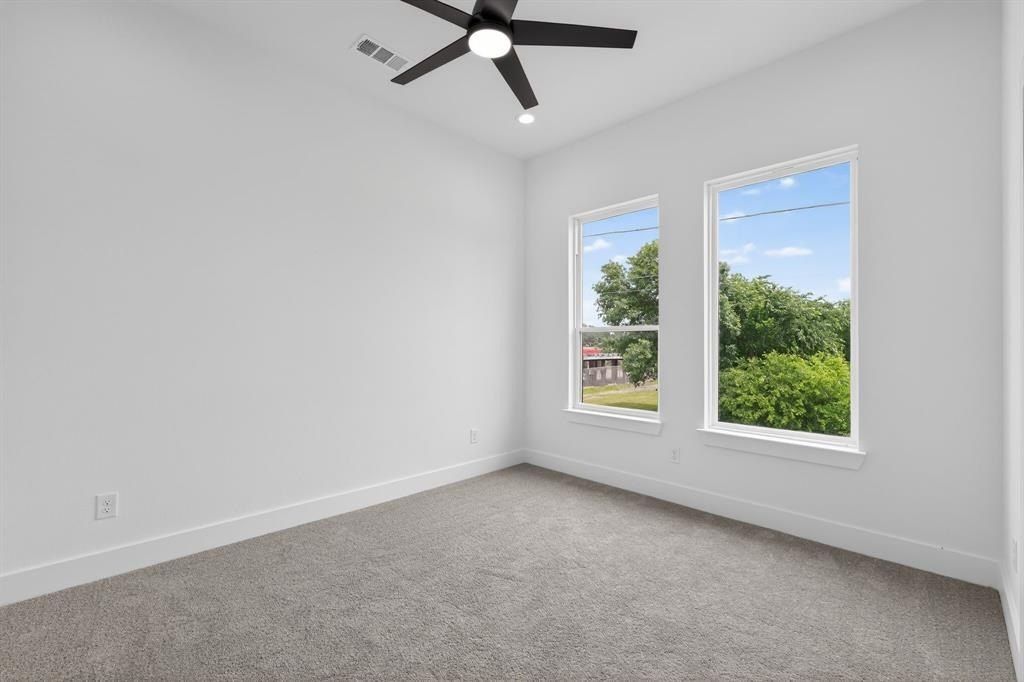 2633 Peabody Avenue. Dallas, TX 75215