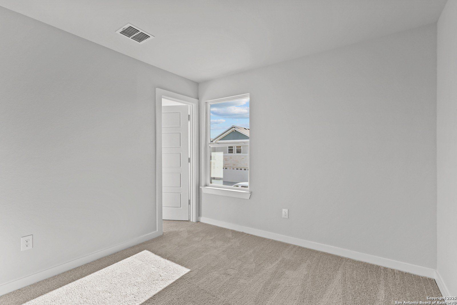 6571 Bufflehead Bend. San Antonio, TX 78240
