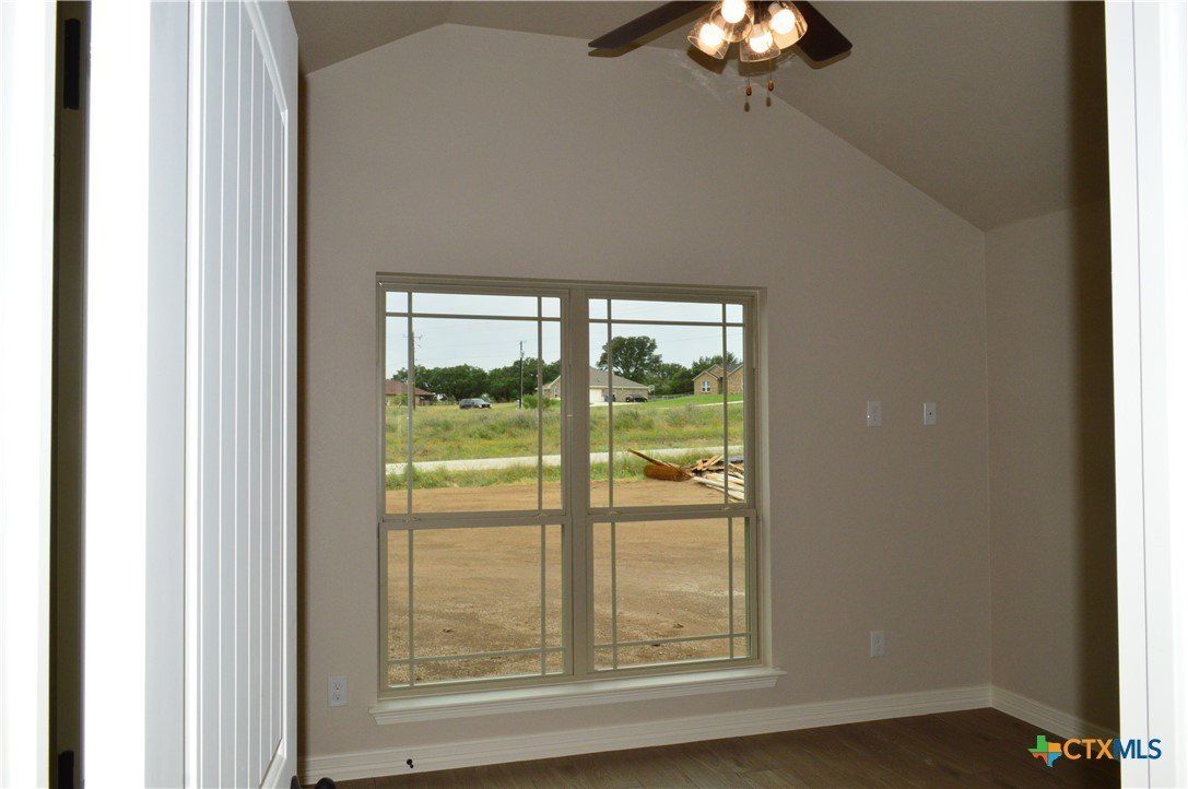 1126 County Road 3153. Kempner, TX 76539