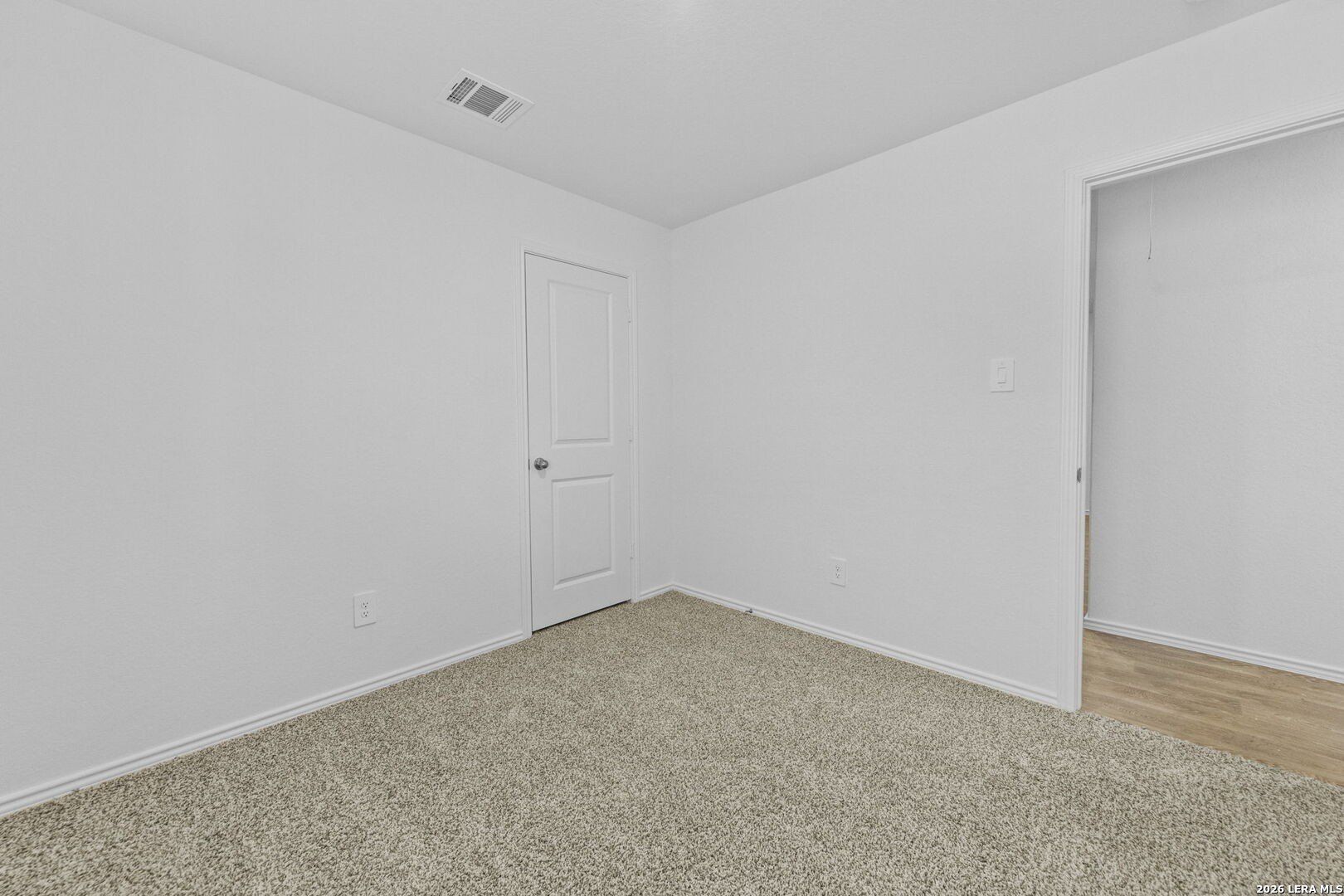 16068 Mahogany Way. Elmendorf, TX 78112