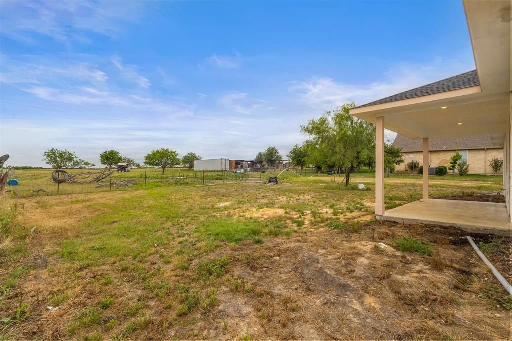 7074 Ne County Rd 1050. Rice, TX 75155