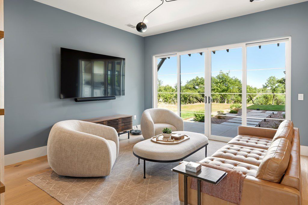 29 Brenham Trl. Fredericksburg, TX 78624