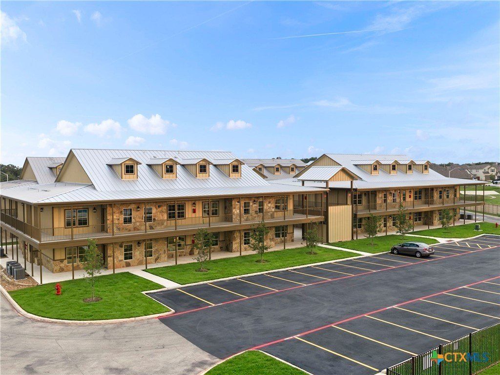 1554 Gruene Road. New Braunfels, TX 78130
