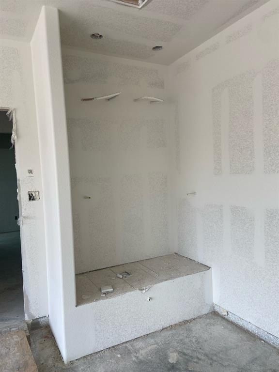54 Sunny Side Road. Valley View, TX 76272