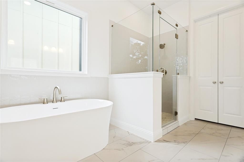 806 Mallard Drive. Aledo, TX 76008