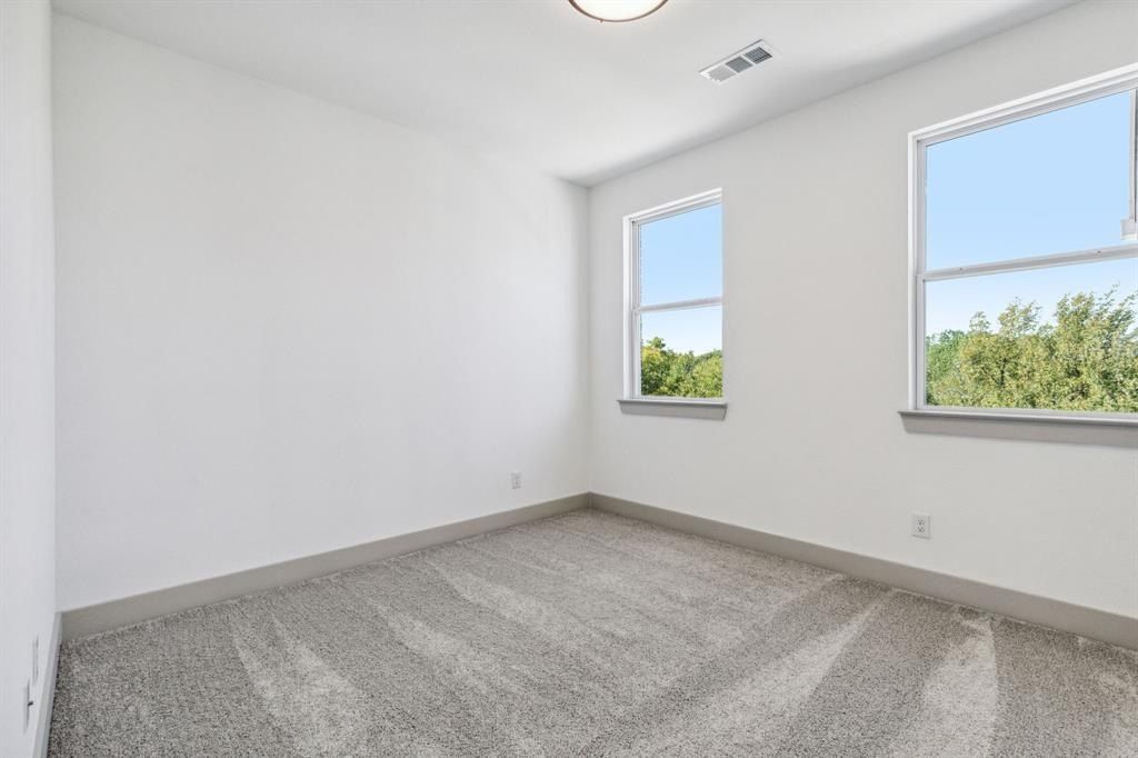 2541 Carmelita Street. Dallas, TX 75212