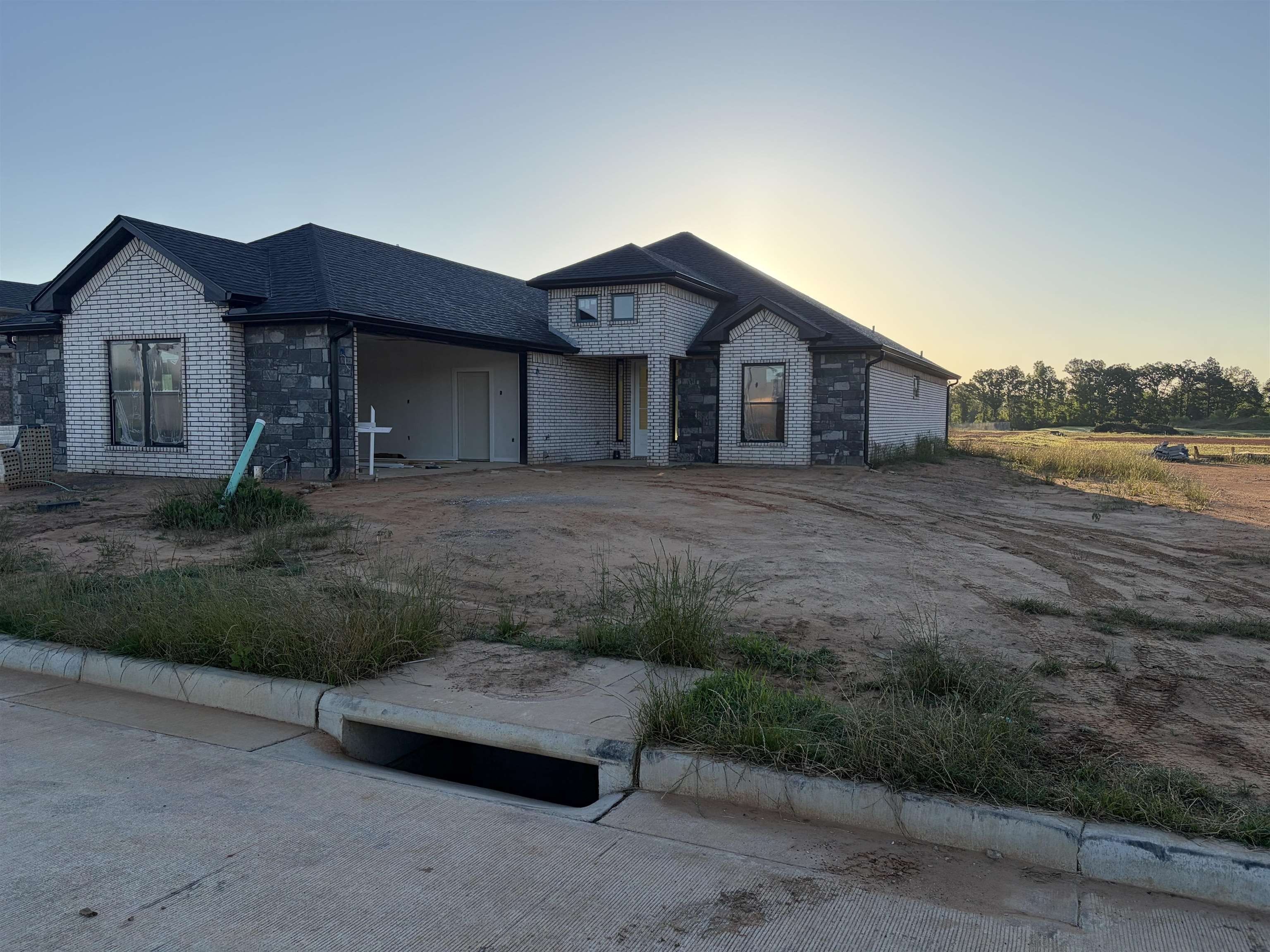 107 Moonlight Dr. Hallsville, TX 75650