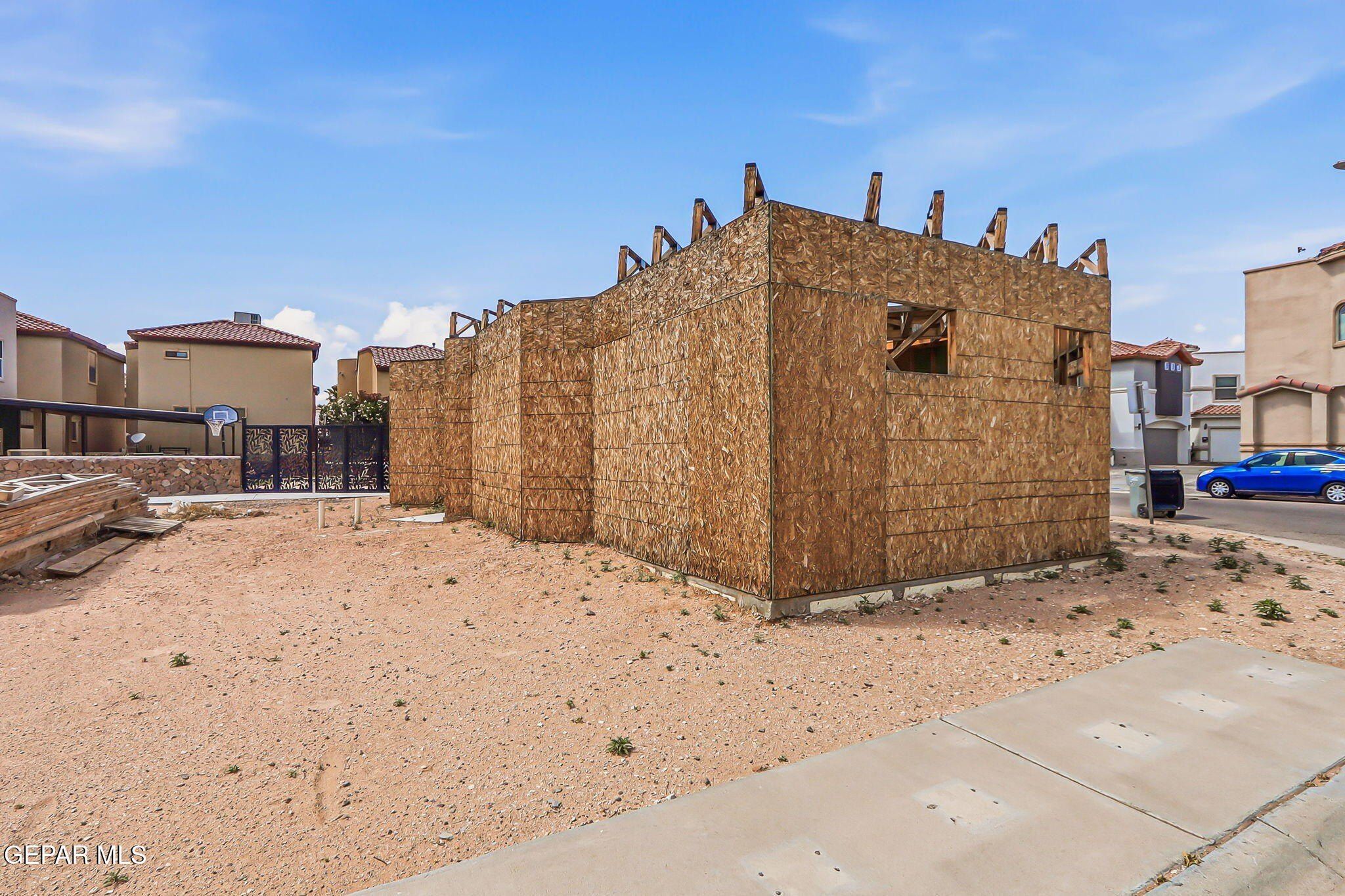 12281 Costa Brava Place. El Paso, TX 79938