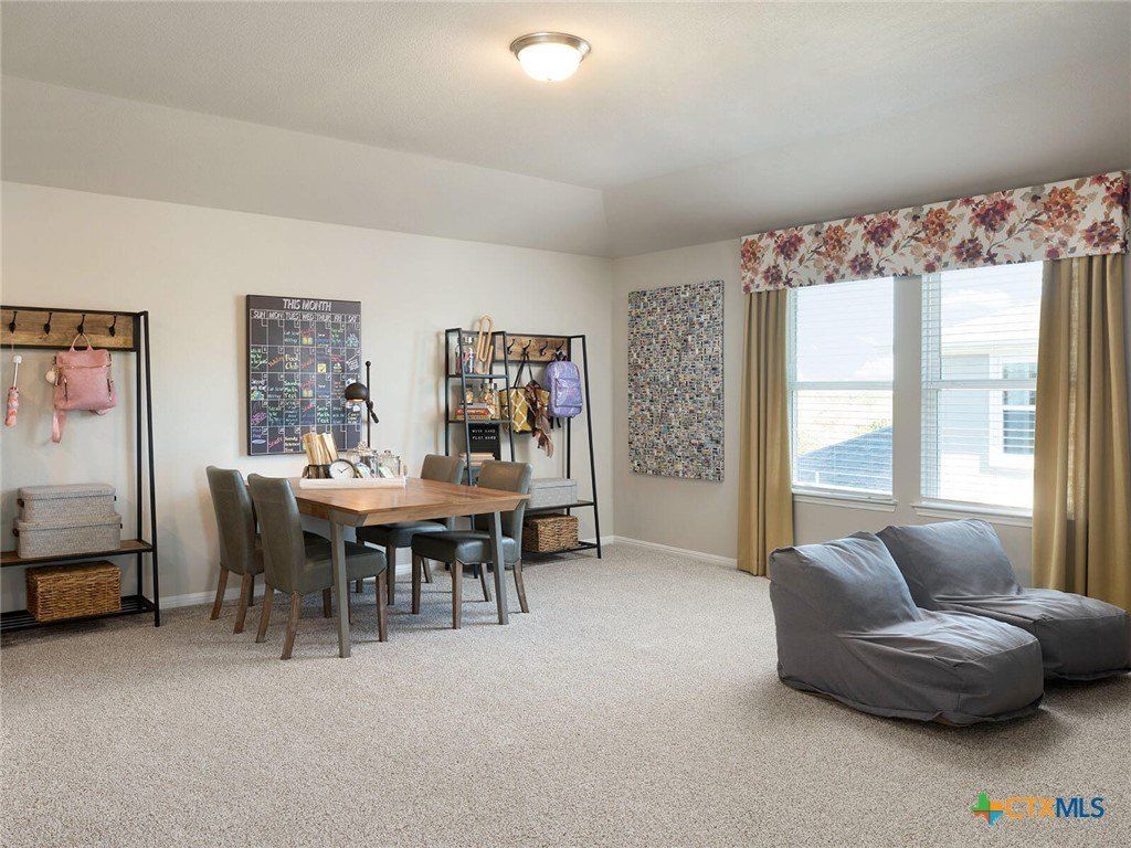 5509 Mcbride Street. Cibolo, TX 78108