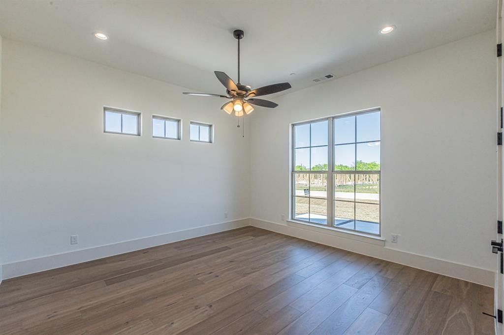 2617 Southbay Circle. Northlake, TX 76226